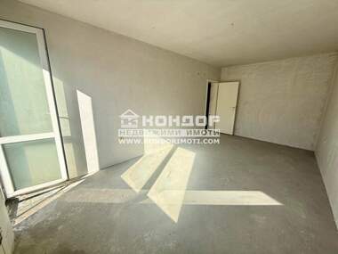 Vânzare - Apartament în Center,  Plovdiv