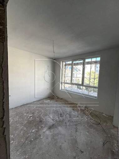 Продажба - Апартамент в Южен,  Пловдив