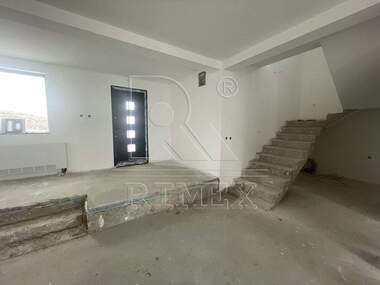 For sale - House in Belashtica,  Plovdiv