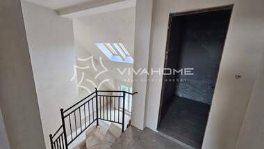 For sale - Apartment in Kolhozen pazar,  Varna