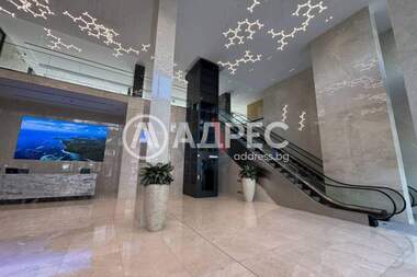 Vânzare - Apartament în Oboriștie,  Sofia