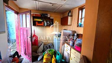 For sale - House in Rudnichar,  Pernik