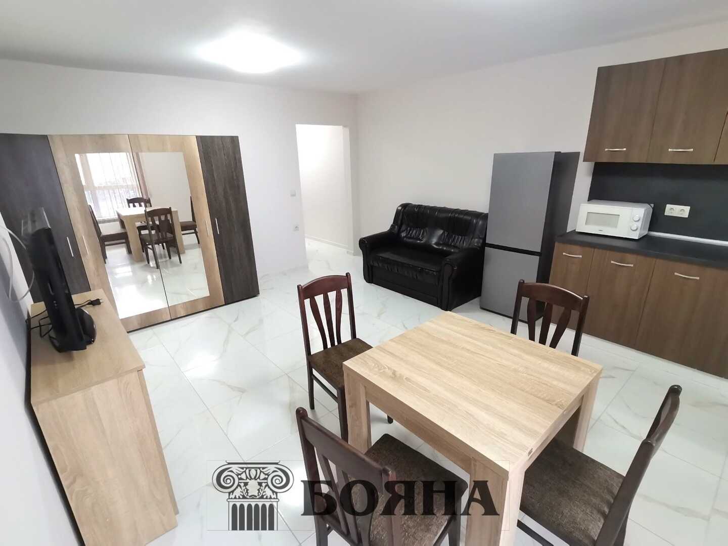 Двустаен Апартамент в Ялта, Русе – снимка 4