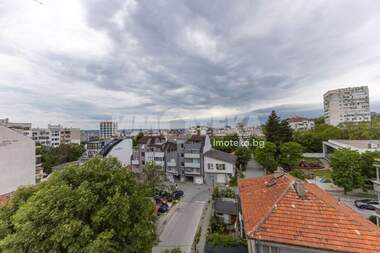 For sale - Apartment in Cveten kvartal,  Varna