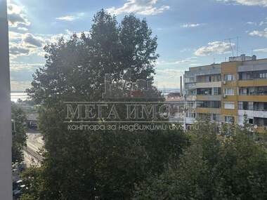 Satış - Apartman olarak Vazrajdane,  Burgas