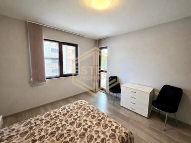 Verkauf - Wohnung in Rodina 1,  Ruse