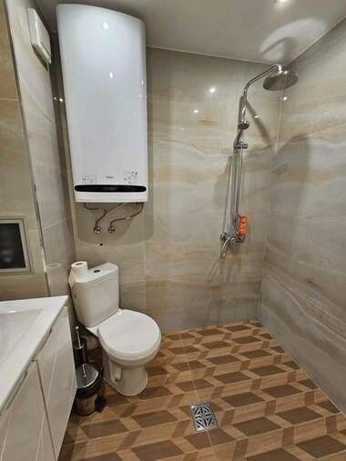 Închiriere - Apartament în Mladejki hălm,  Plovdiv