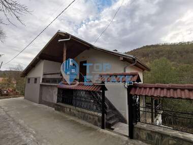 Продажба - Къща в Габровци,  Велико Търново