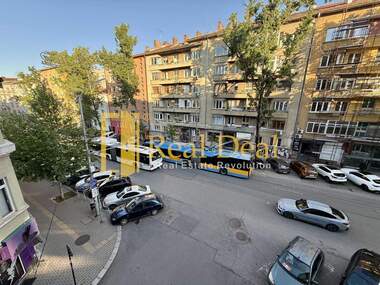 Verkauf - Wohnung in Center,  Sovia