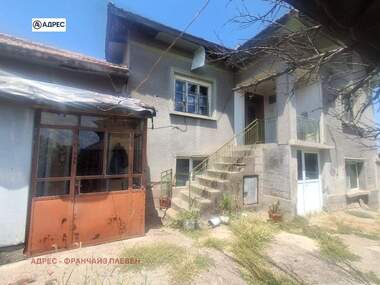For sale - House in Dolna Mitropolia,  Pleven