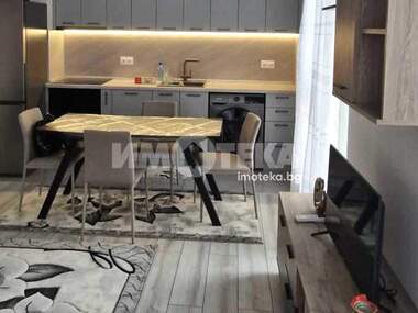 For rent - Apartment in Mladejki halm,  Plovdiv