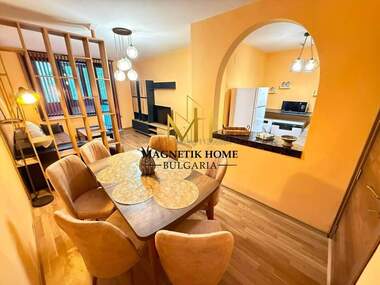 Miete - Wohnung in Lazur,  Burgas