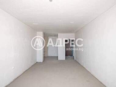 Vânzare - Apartament în Trakia,  Plovdiv