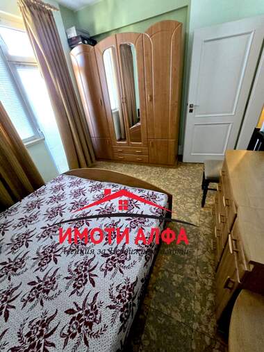 Продажа - Квартира в Овчарски,  Хасково