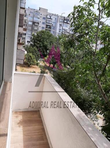 Ενοίκιο - Διαμέρισμα σε Колхозен пазар,  Варна