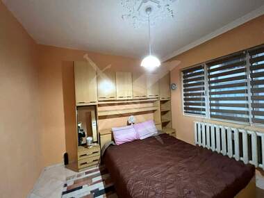 Închiriere - Apartament în Trakia,  Plovdiv