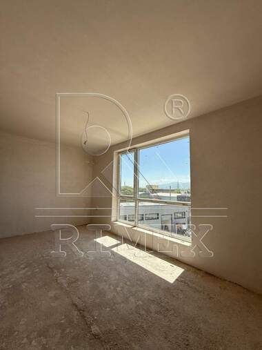 For sale - Apartment in Kiuchuk Parij,  Plovdiv