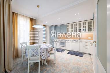 Miete - Wohnung in Zentar,  Burgas
