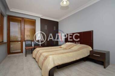 Продажба - Апартамент в Изгрев,  Бургас