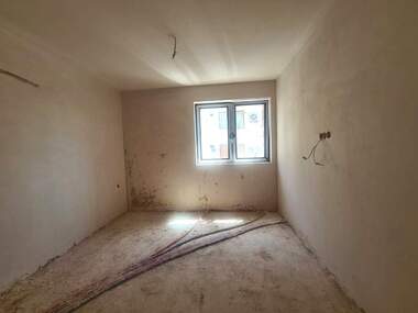 For sale - Apartment in Liuben Karavelov,  Haskovo