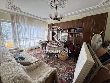 Продажба - Апартамент в Център,  Добрич