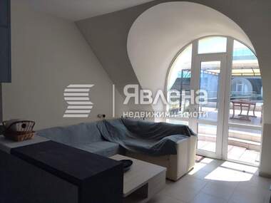 Vânzare - Apartament în Lozeneț,  Burgas