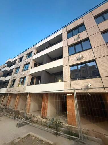 Продажба - Апартамент в Равда,  Бургас