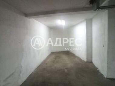 Vânzare - Loc de parcare în Ovcea Kupel,  Sofia