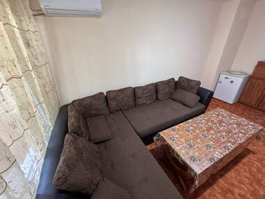 Închiriere - Apartament în Izgrev,  Burgas