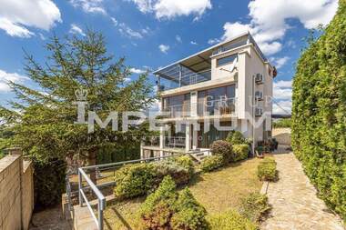 For sale - House in Priboy,  Varna
