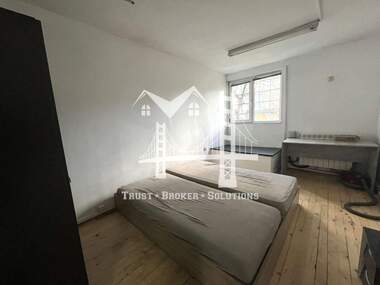 Verkauf - Wohnung in Krasna poliana-1,  Sovia
