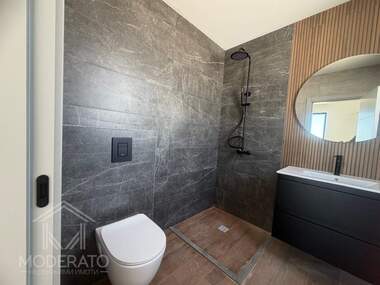 Продажба - Къща в Сарафово,  Бургас