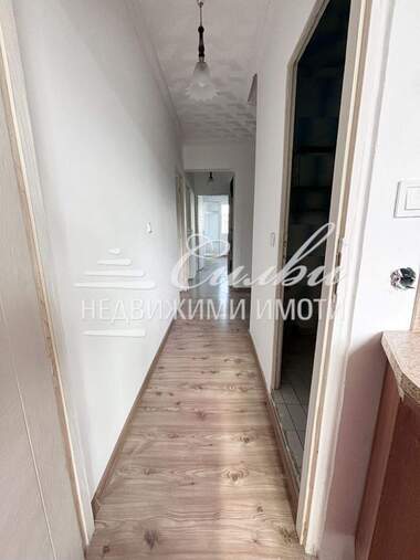 For sale - Apartment in Bolnicata,  Shumen