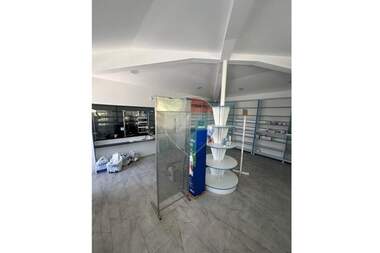 Închiriere - Apartament în Vladislavovo,  Varna