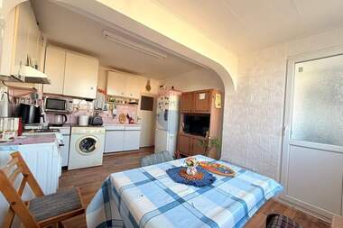 For sale - Apartment in Charodeyka - Iug,  Ruse