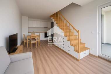 Verkauf - Wohnung in Pobeda,  Warna