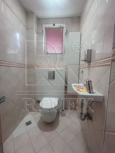 For rent - Apartment in Mladejki halm,  Plovdiv