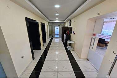Închiriere - Clădire în Cearodeîka - Sever,  Ruse
