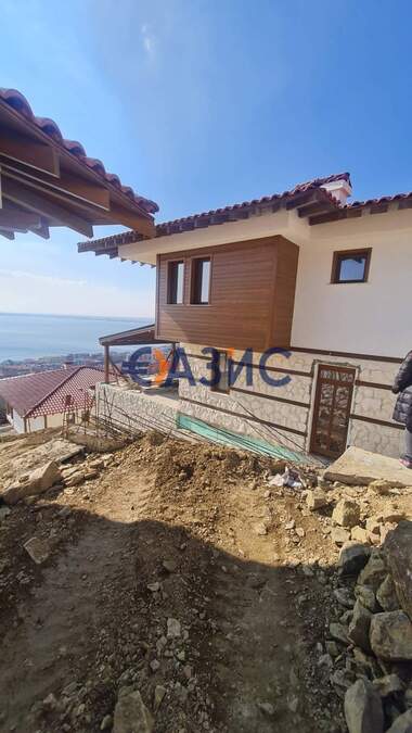 For sale - House in Sveti Vlas,  Burgas