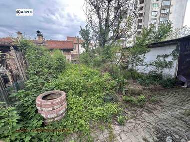 For sale - Floor of a house in Storgozia,  Pleven