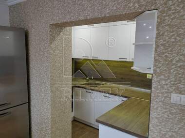 Închiriere - Apartament în Proslav,  Plovdiv