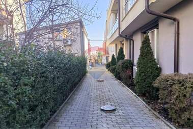 Închiriere - Apartament în Sarafovo,  Burgas