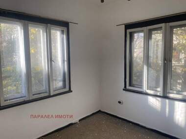 Продажба - Апартамент в Каменица 1,  Пловдив