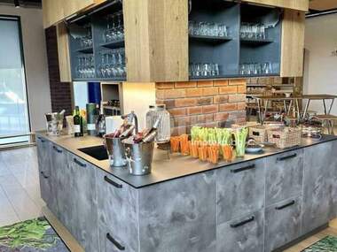 For rent - Store in Manastirski livadi-Iztok,  Sofia
