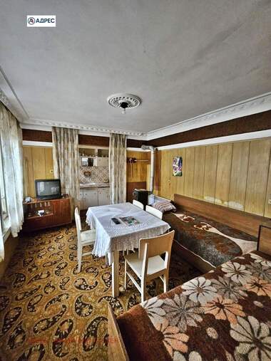 For sale - Floor of a house in Storgozia,  Pleven