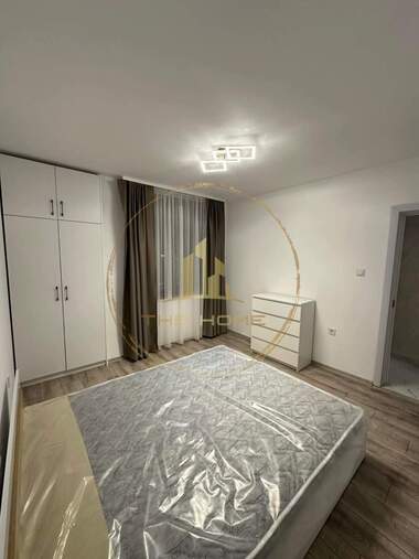 Kira - Apartman olarak Vazrajdane 1,  Varna