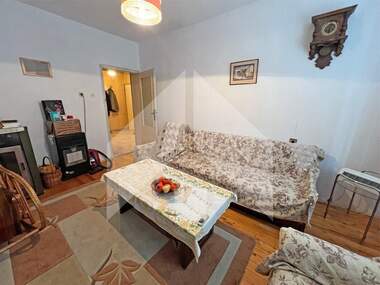 Verkauf - Wohnung in Nowi Pazar,  Schumen