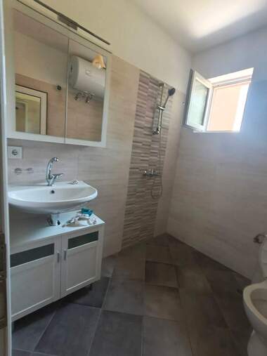 Miete - Wohnung in Kütschuk Parij,  Plowdiw