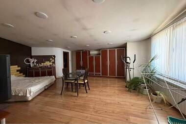 For rent - Building in Centar,  Targovishte