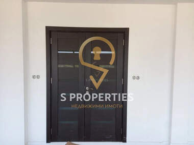 For sale - House in Zelenika,  Varna